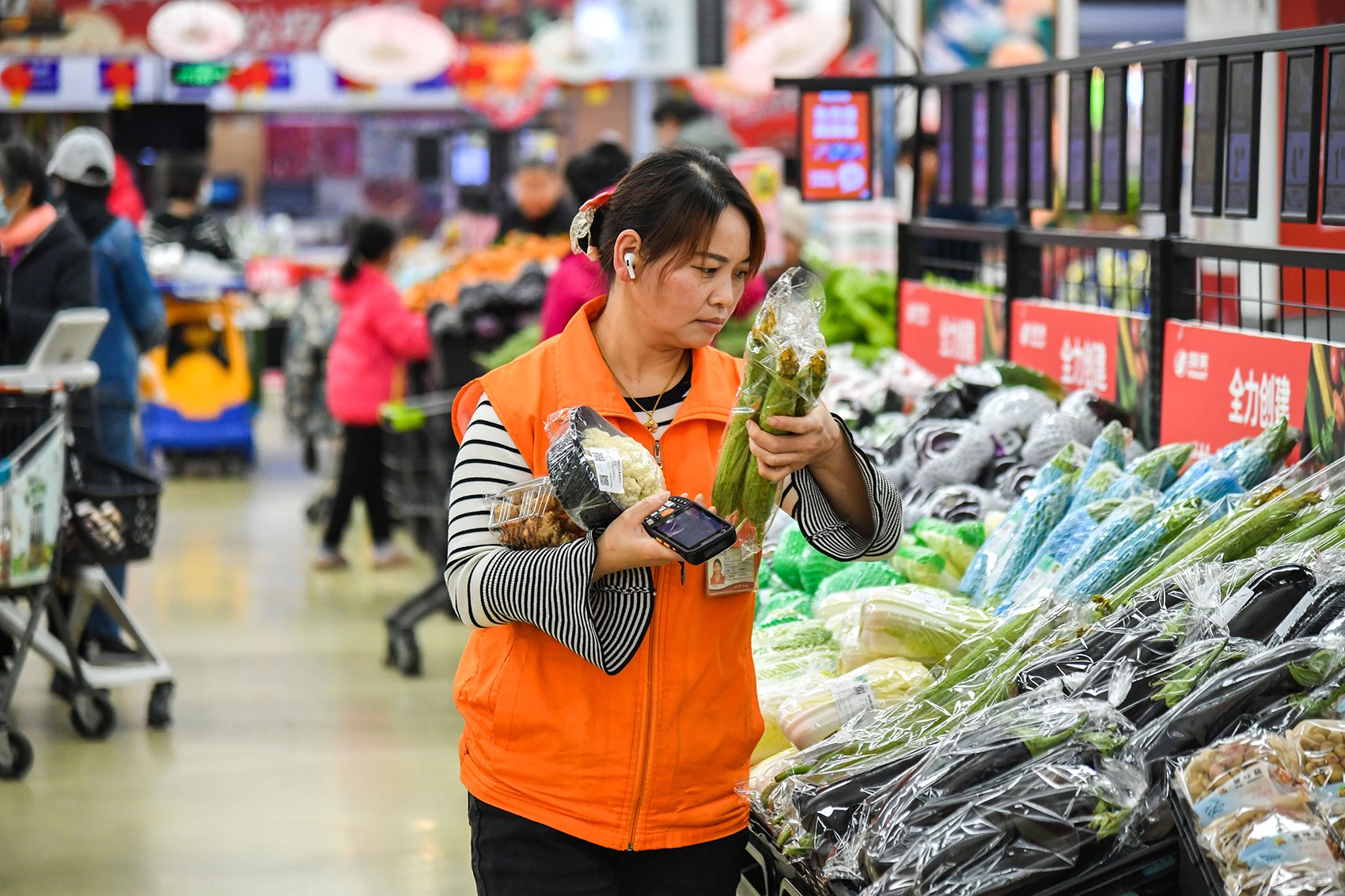 自有品牌成传统商超“救命稻草”？业内：有效，但一定不是唯一出路  第1张